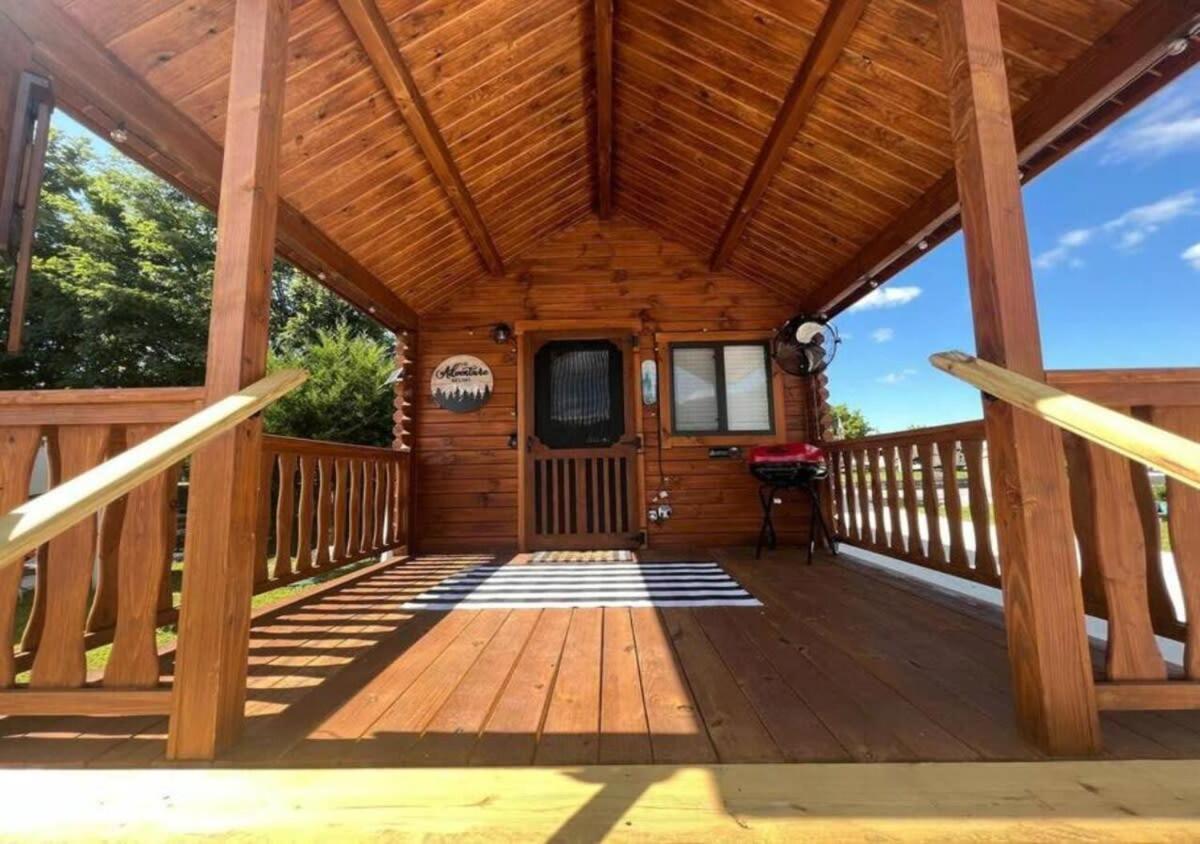 Picturesque Family Cabin With Loft In Tennessee Сивиървил Екстериор снимка