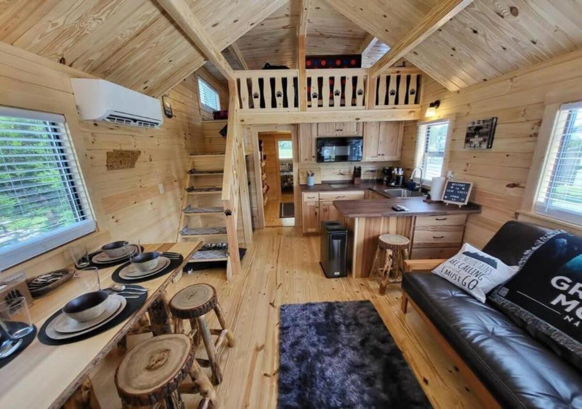 Picturesque Family Cabin With Loft In Tennessee Сивиървил Екстериор снимка